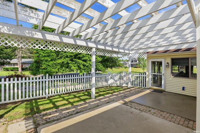 520 Chessie Court, Garrett, IN 46738