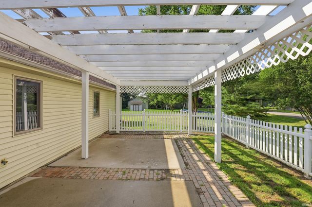 520 Chessie Court, Garrett, IN 46738