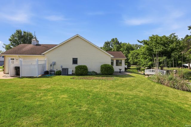 520 Chessie Court, Garrett, IN 46738