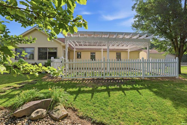 520 Chessie Court, Garrett, IN 46738