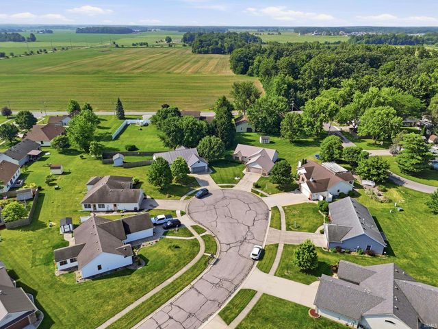 520 Chessie Court, Garrett, IN 46738