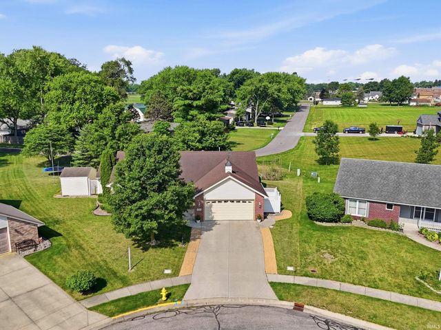520 Chessie Court, Garrett, IN 46738