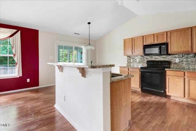 3009 Wynston Way, Clayton, NC 27520