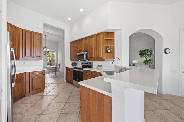 6721 Arno Way, Boynton Beach, FL 33472