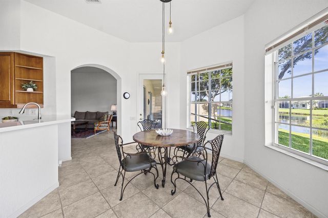 6721 Arno Way, Boynton Beach, FL 33472