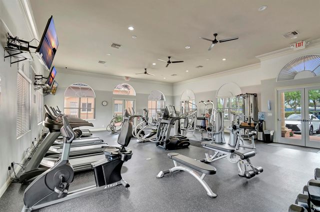 6721 Arno Way, Boynton Beach, FL 33472
