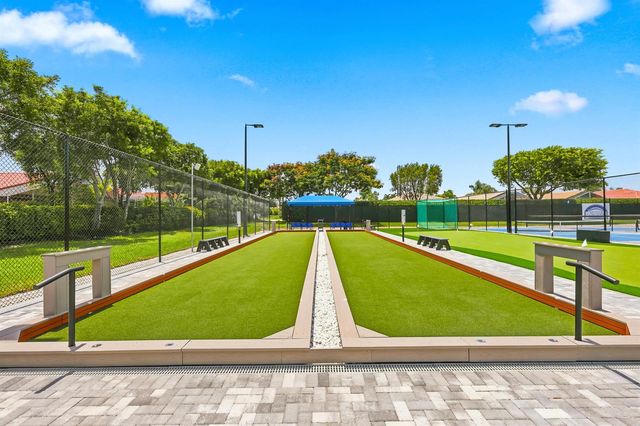 6721 Arno Way, Boynton Beach, FL 33472
