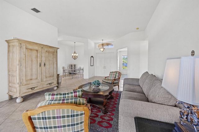 6721 Arno Way, Boynton Beach, FL 33472