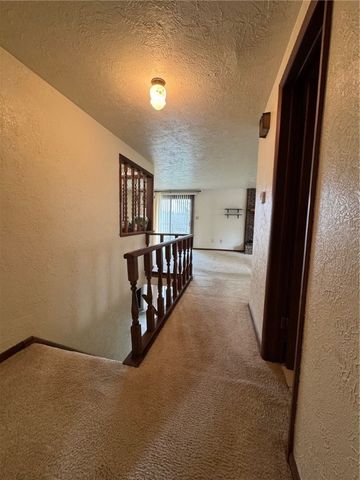 2002 Michael Drive, Irwin, PA 15642