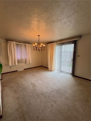 2002 Michael Drive, Irwin, PA 15642