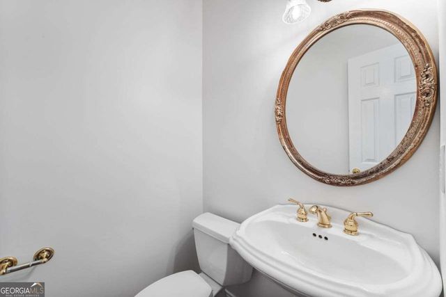 2800 TOWNE VILLAGE Drive, Duluth, GA 30097