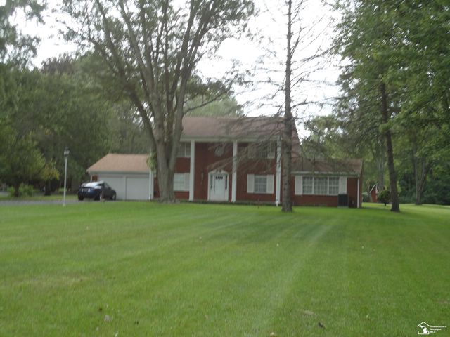 2633 Smith Road, Bedford Twp, MI 48144