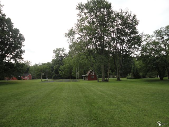 2633 Smith Road, Bedford Twp, MI 48144