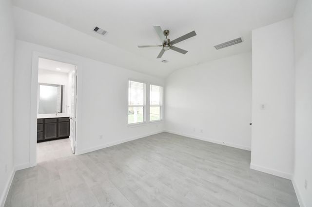 24515 Broad Park Ct, Spring, TX 77373