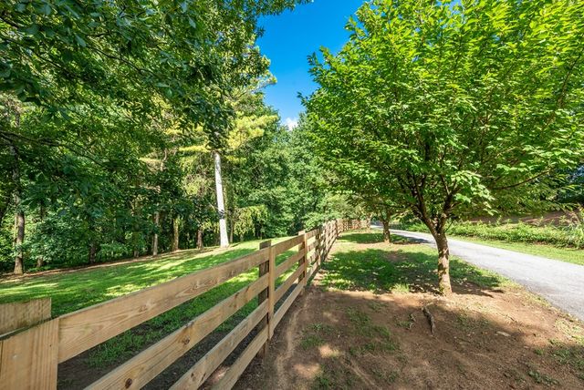 755 Harris Road, Jasper, GA 30143