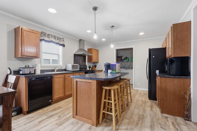 58520 Brookside Drive, Lenox, MI 48048