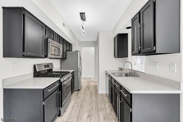 44 Watertown Court, Montgomery Twp., NJ 08540