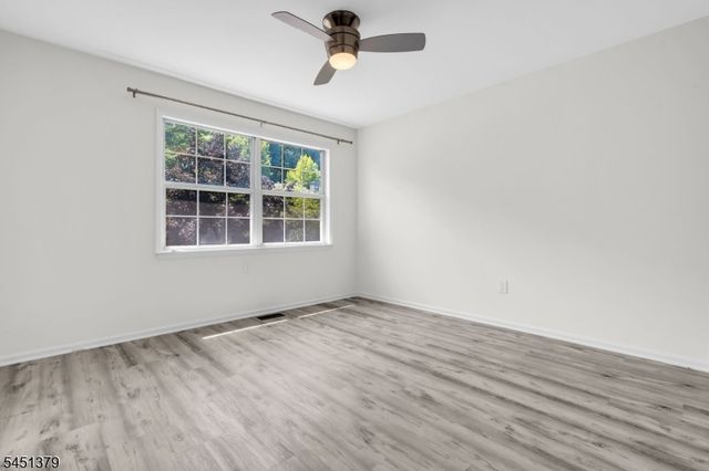 44 Watertown Court, Montgomery Twp., NJ 08540