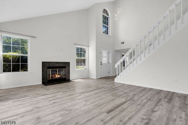 44 Watertown Court, Montgomery Twp., NJ 08540