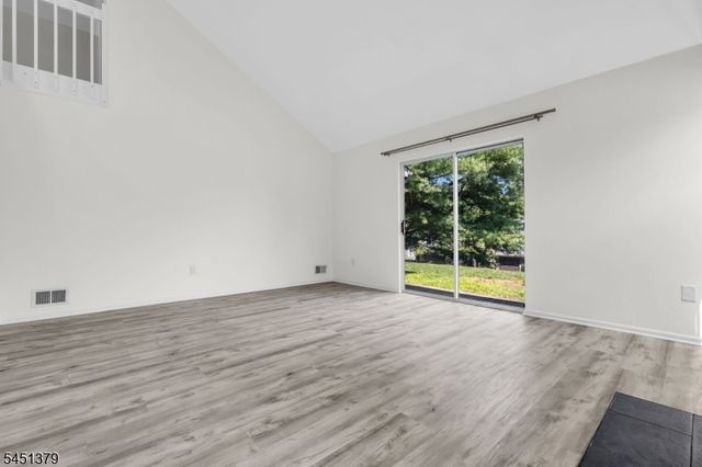44 Watertown Court, Montgomery Twp., NJ 08540