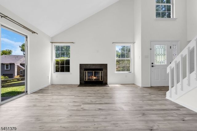 44 Watertown Court, Montgomery Twp., NJ 08540