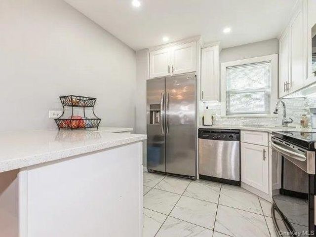 14662 181st Street 1, Springfield Gardens, NY 11413