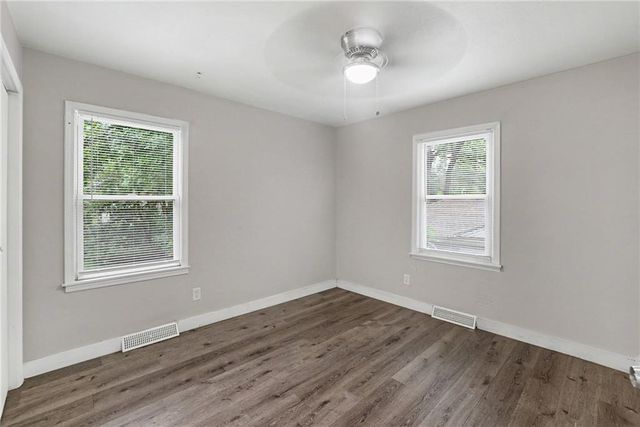 8605 Spring Valley Road, Raytown, MO 64138