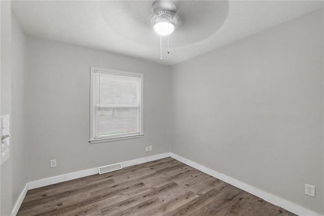 8605 Spring Valley Road, Raytown, MO 64138
