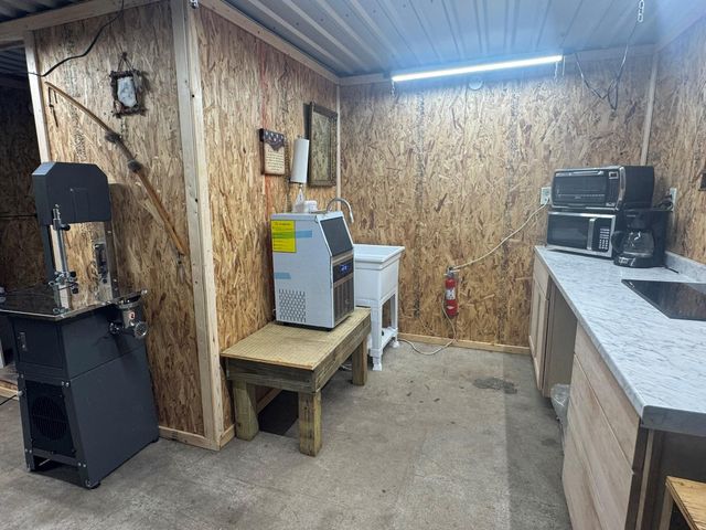 146 Catamaran Circle, Blessing, TX 77419