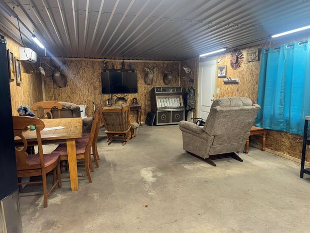 146 Catamaran Circle, Blessing, TX 77419