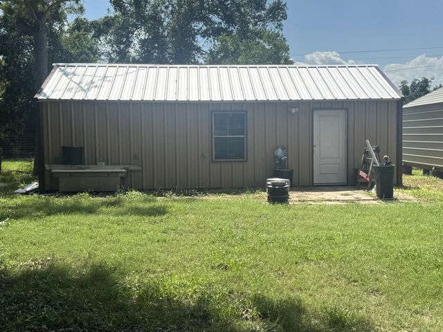 146 Catamaran Circle, Blessing, TX 77419