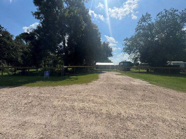 146 Catamaran Circle, Blessing, TX 77419