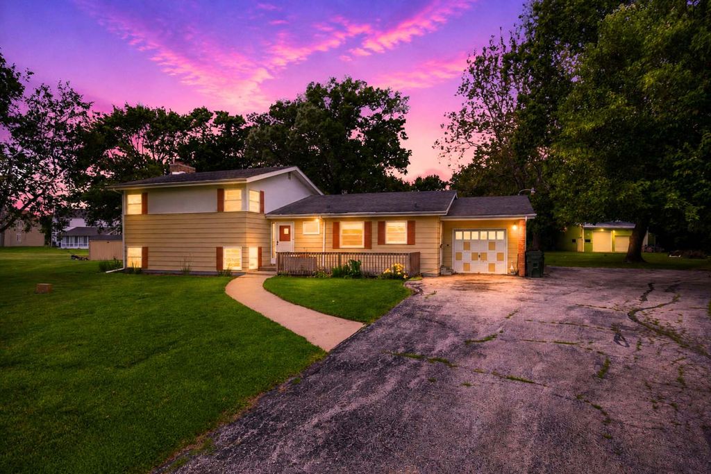 4110 Orchard Lane, Matteson, IL 60443
