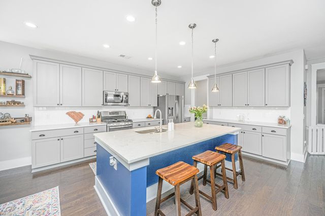 214 Warbler Way, Summerville, SC 29483