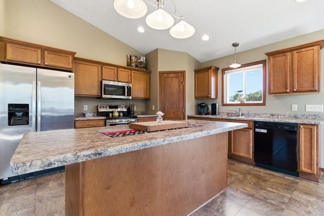 1305 Whistling Straits Court, Altoona, WI 54720