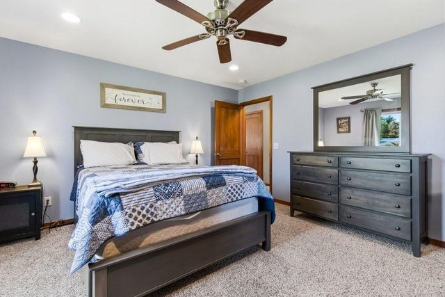 1305 Whistling Straits Court, Altoona, WI 54720