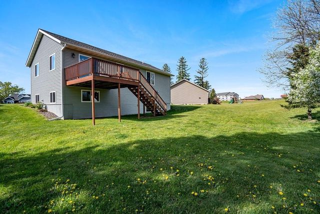 1305 Whistling Straits Court, Altoona, WI 54720