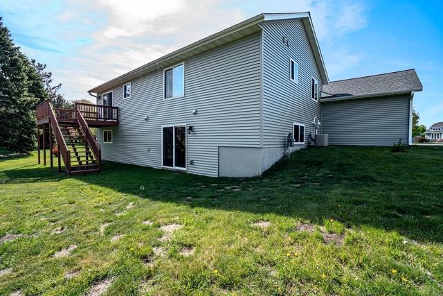 1305 Whistling Straits Court, Altoona, WI 54720