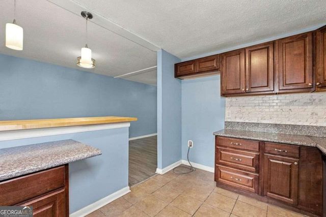 1464 Colony East Circle, Stone Mountain, GA 30083