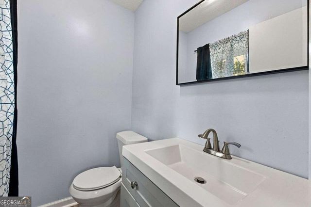 1464 Colony East Circle, Stone Mountain, GA 30083