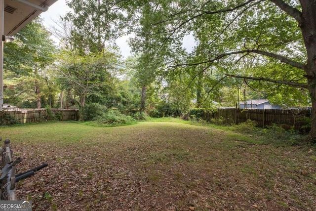 1464 Colony East Circle, Stone Mountain, GA 30083