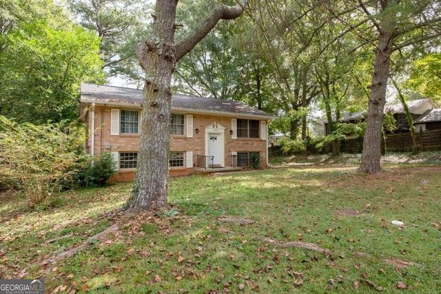 1464 Colony East Circle, Stone Mountain, GA 30083