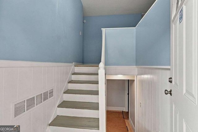 1464 Colony East Circle, Stone Mountain, GA 30083