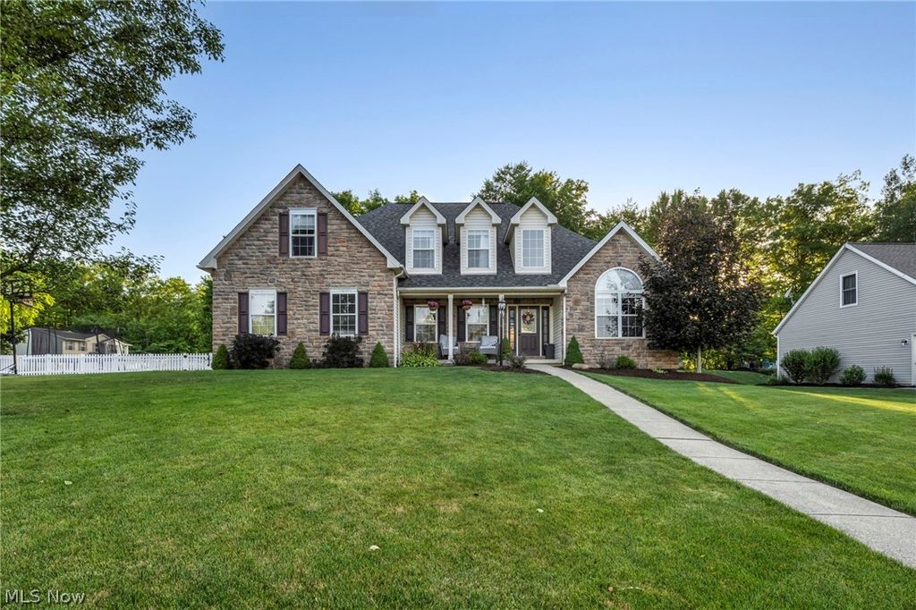 2340 Brittany Boulevard, Brunswick, OH 44212