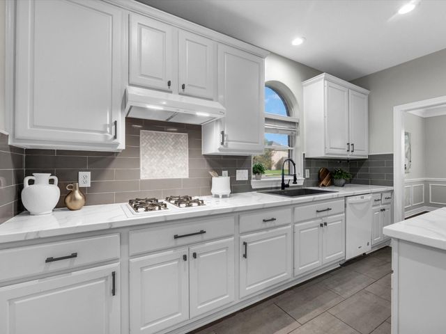 15603 Twisting Springs Drive, Cypress, TX 77433