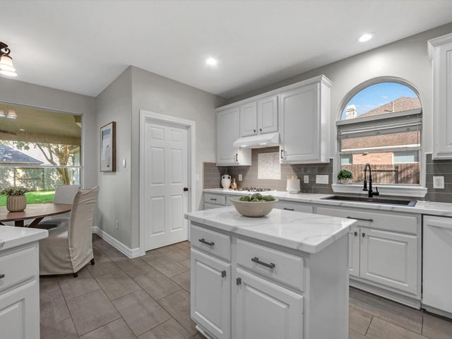 15603 Twisting Springs Drive, Cypress, TX 77433