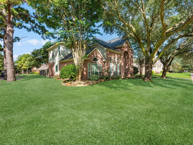 15603 Twisting Springs Drive, Cypress, TX 77433