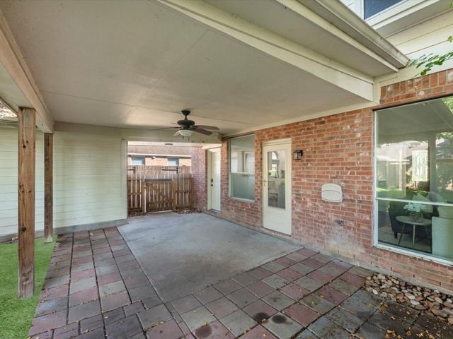 15603 Twisting Springs Drive, Cypress, TX 77433