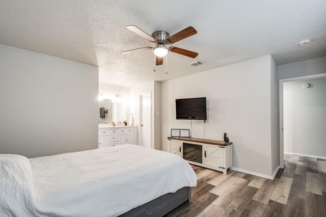 4218 Sequoia Street, Baytown, TX 77521