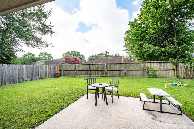 4218 Sequoia Street, Baytown, TX 77521